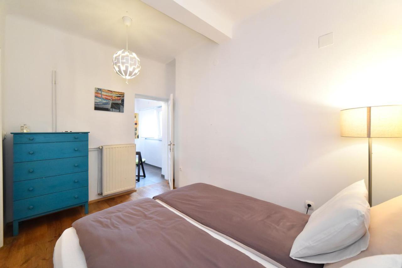 Cosy Lu Apartment Zagabria Esterno foto