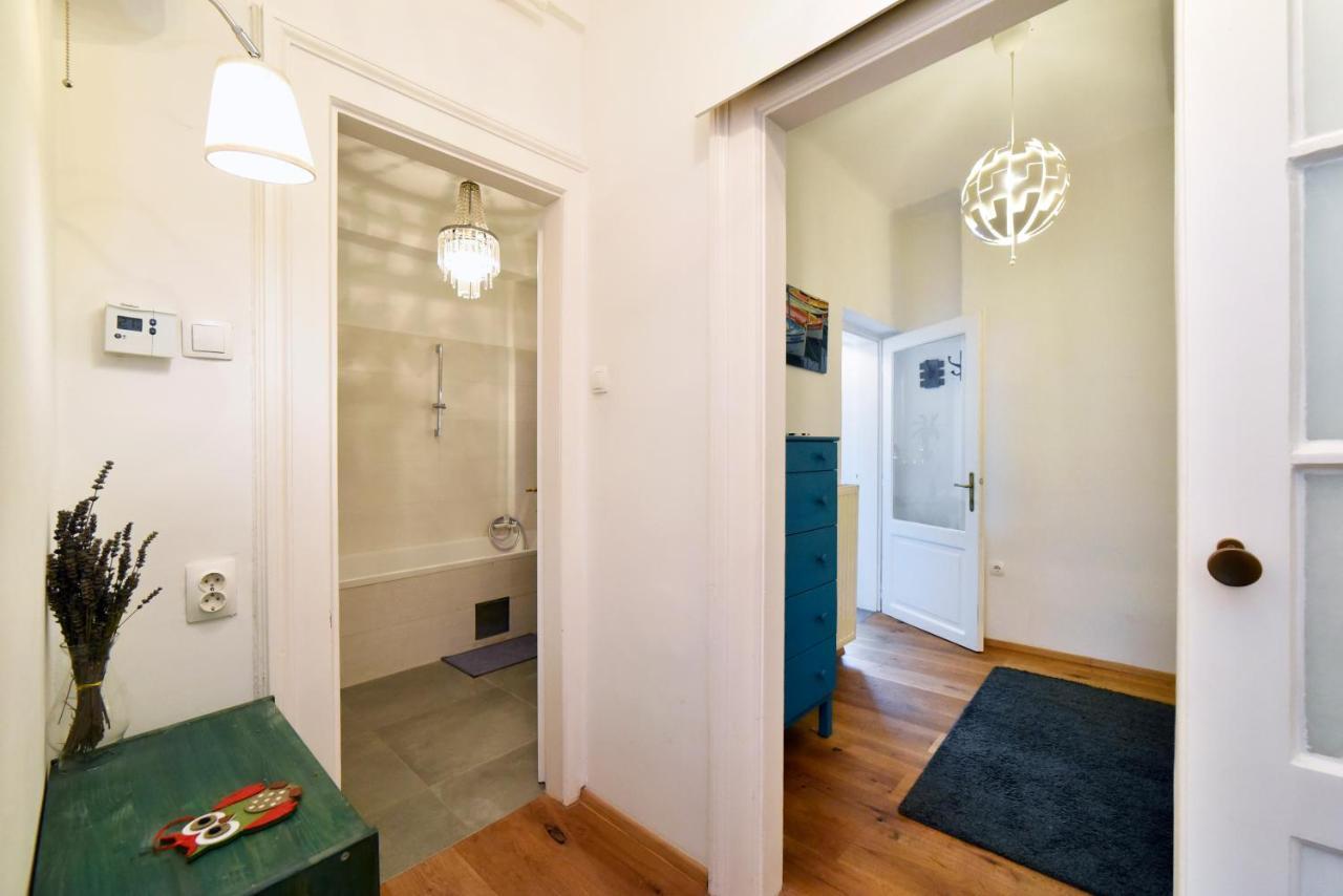 Cosy Lu Apartment Zagabria Esterno foto